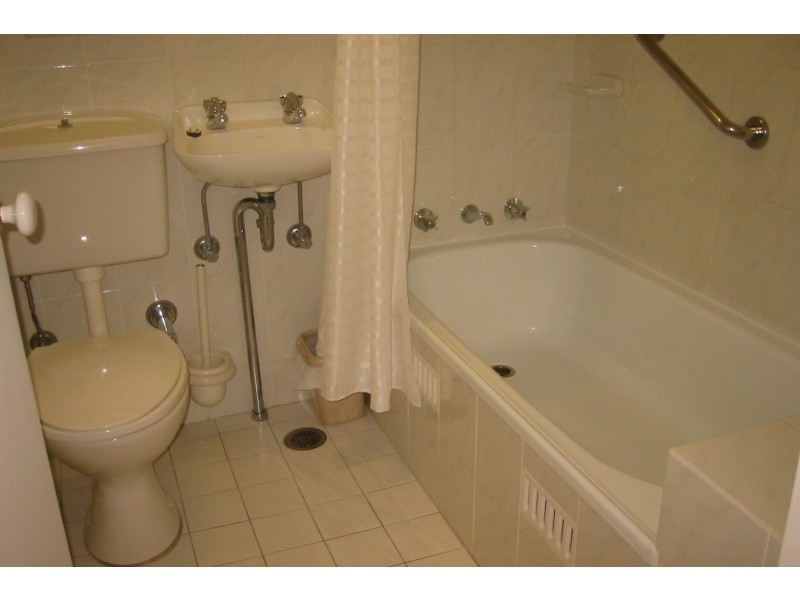 */2A Henry Lawson Avenue, Mcmahons Point NSW 2060