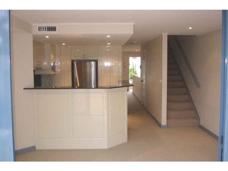 33 Mitchell Street, Mcmahons Point NSW 2060