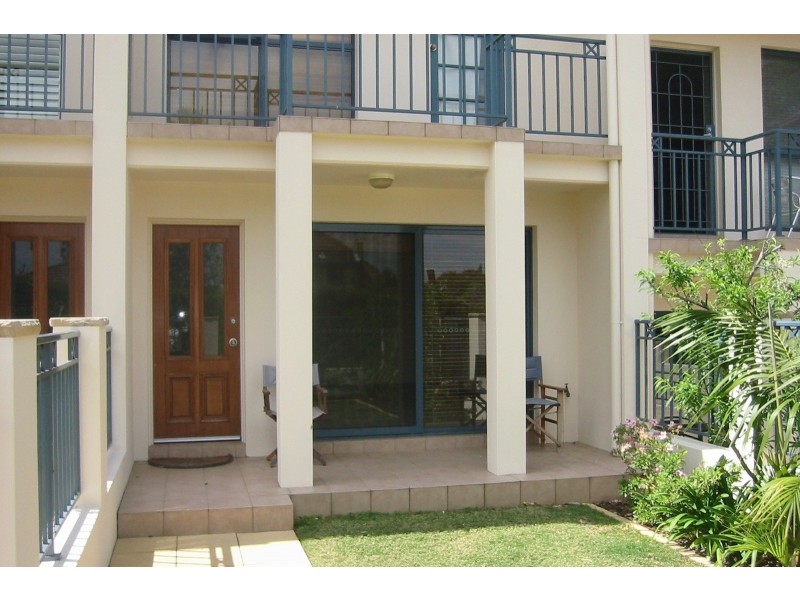 33 Mitchell Street, Mcmahons Point NSW 2060