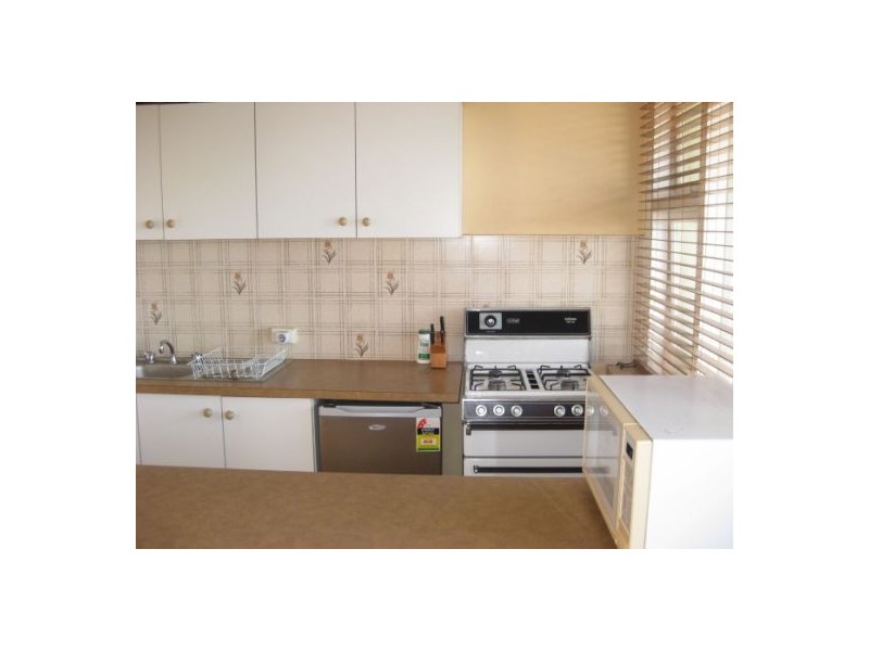 2 East Crescent Street, Mcmahons Point NSW 2060