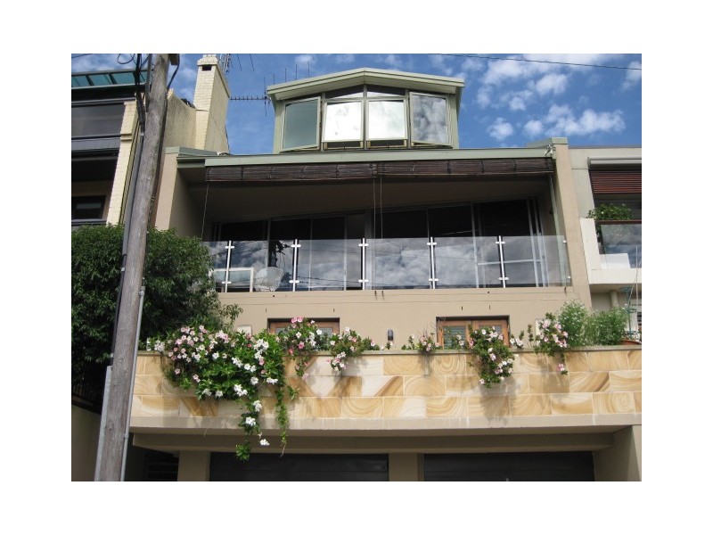 23A Dumbarton St, Mcmahons Point NSW 2060