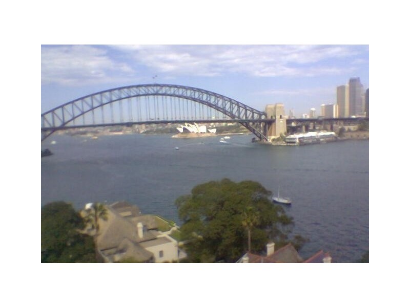 2 East Crescent Street, Mcmahons Point NSW 2060