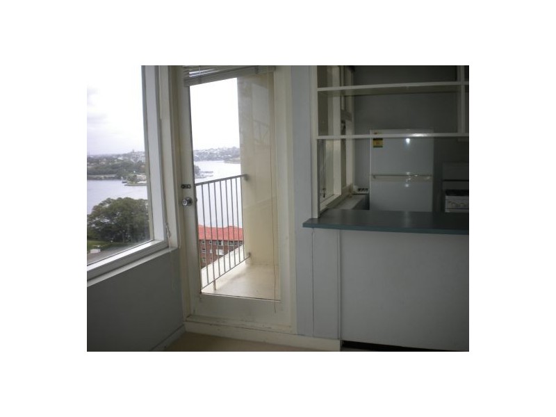 2 East Crescent Street, Mcmahons Point NSW 2060