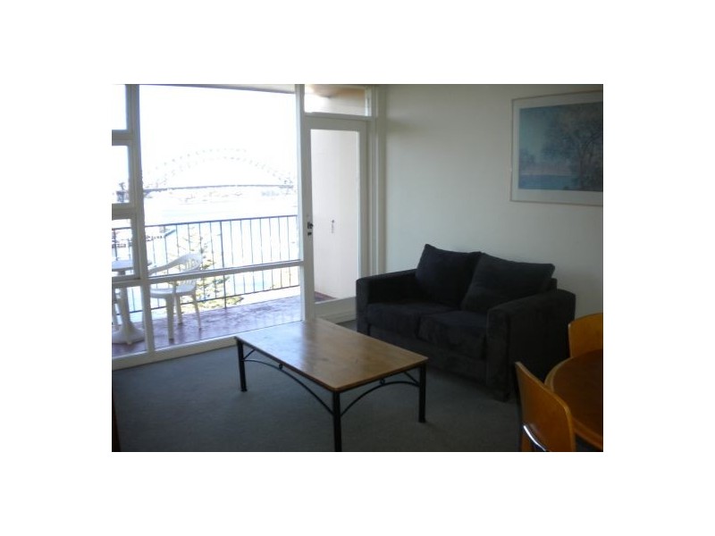 7 Lavender St, Mcmahons Point NSW 2060