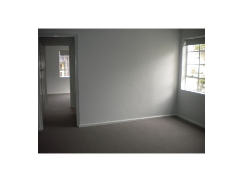 4 Holbrook Avenue, Kirribilli NSW 2061