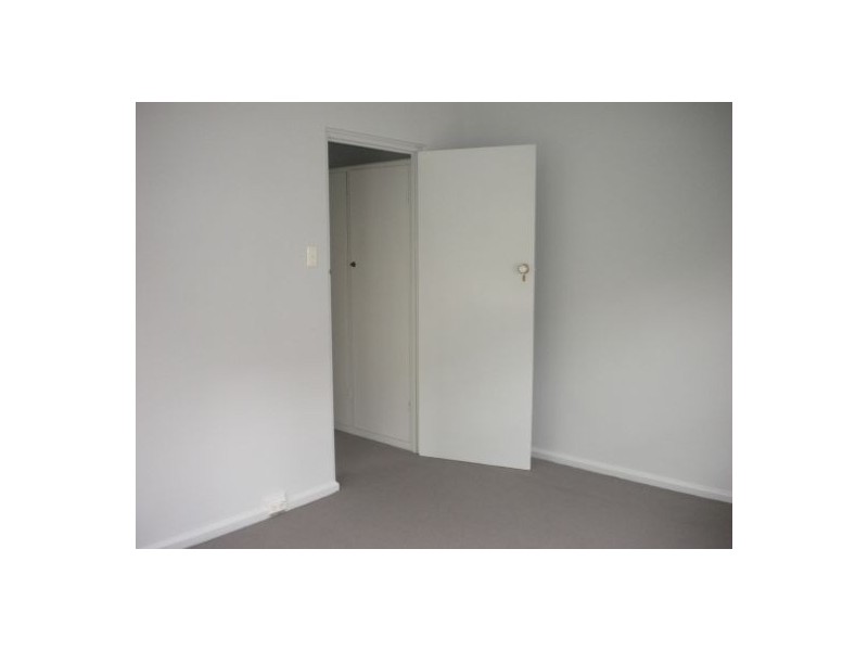 4 Holbrook Avenue, Kirribilli NSW 2061