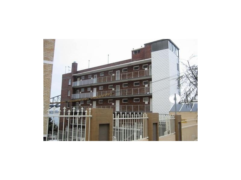 17 East Crescent Street, Mcmahons Point NSW 2060