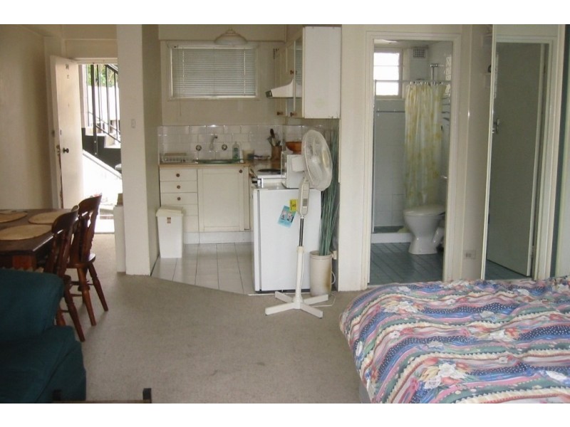 17 East Crescent Street, Mcmahons Point NSW 2060