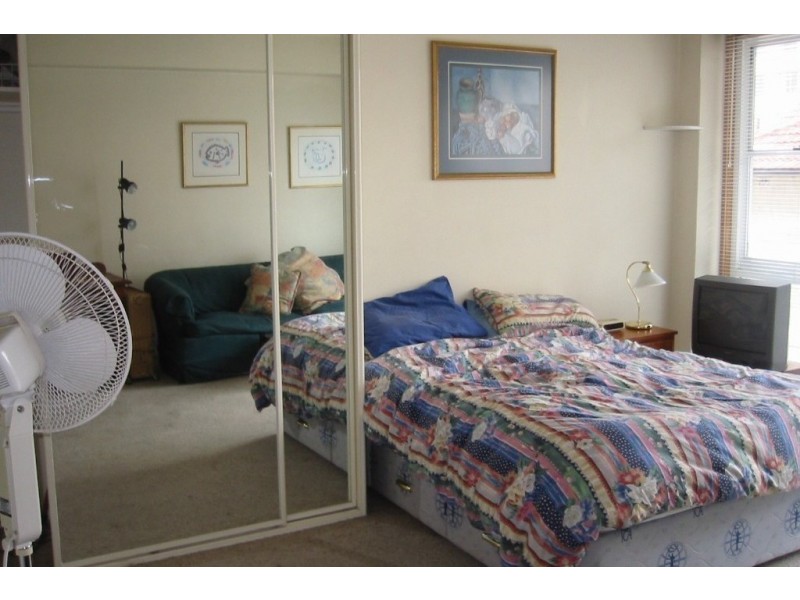 17 East Crescent Street, Mcmahons Point NSW 2060