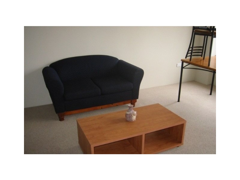 2-4 East Crescent Street, Mcmahons Point NSW 2060