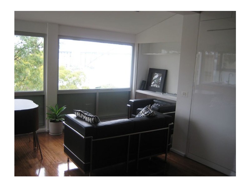 25 East Crescent Street, Mcmahons Point NSW 2060