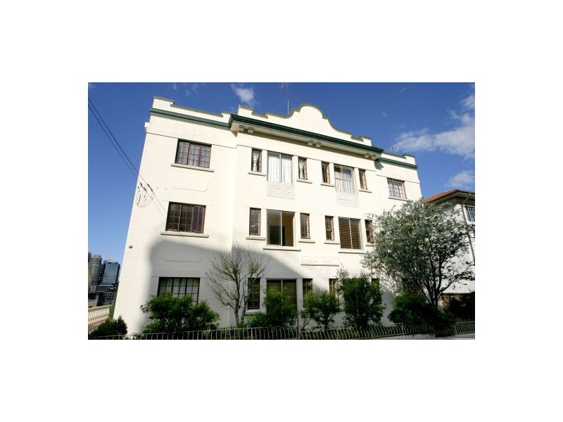 7 East Crescent St, Mcmahons Point NSW 2060