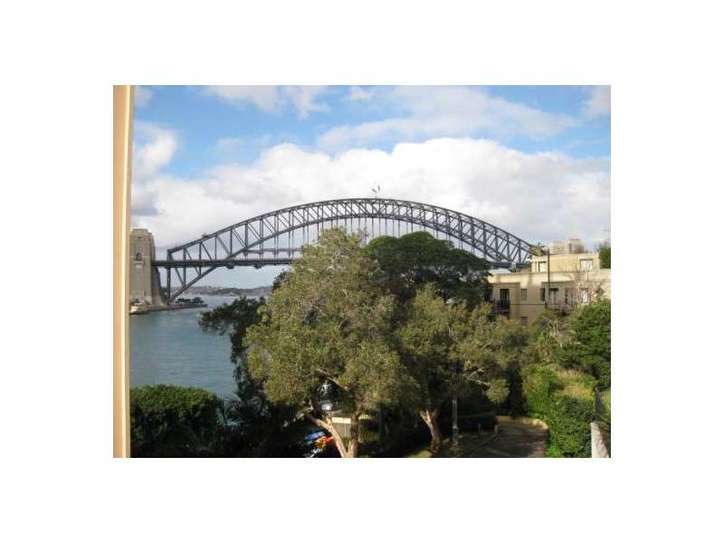 7 East Crescent St, Mcmahons Point NSW 2060