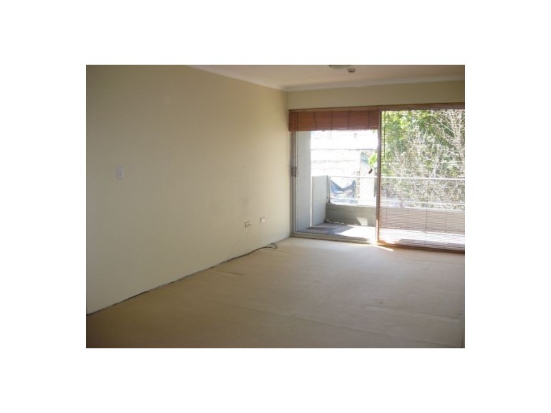 90 Blues Point Rd, Mcmahons Point NSW 2060
