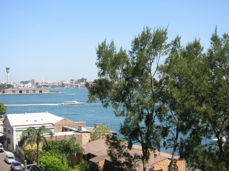 90 Blues Point Rd, Mcmahons Point NSW 2060