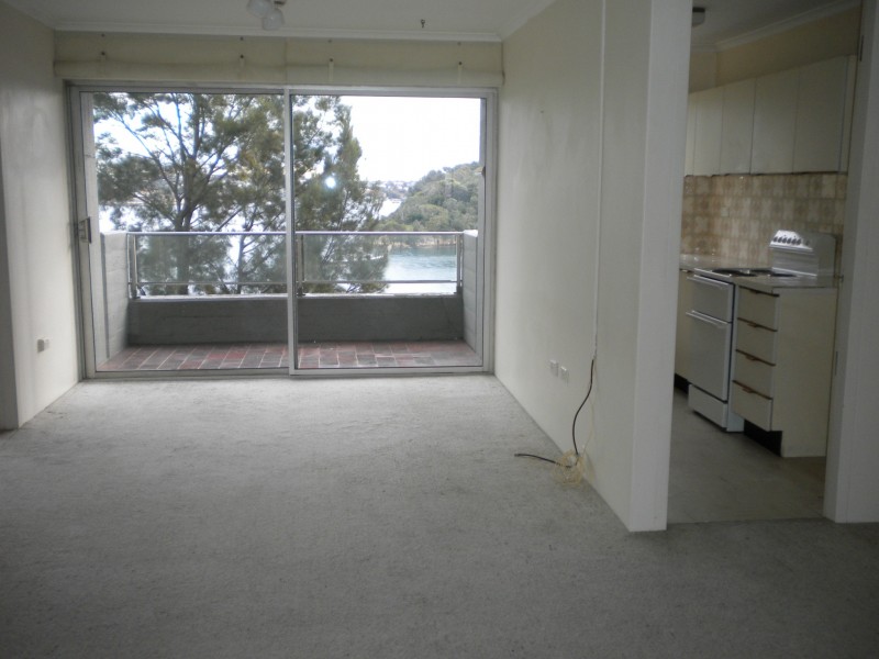 90 Blues Point Rd, Mcmahons Point NSW 2060