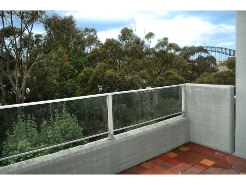 65/90 Blues Point Rd, Mcmahons Point NSW 2060