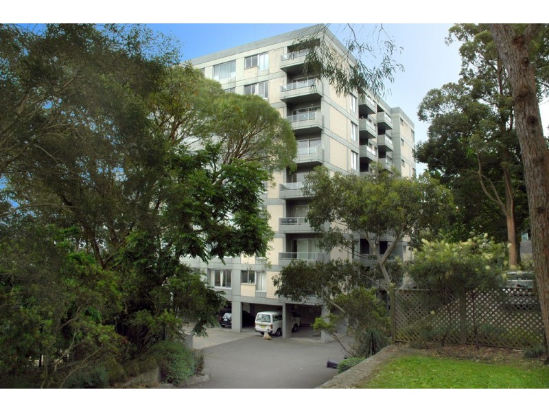 65/90 Blues Point Rd, Mcmahons Point NSW 2060