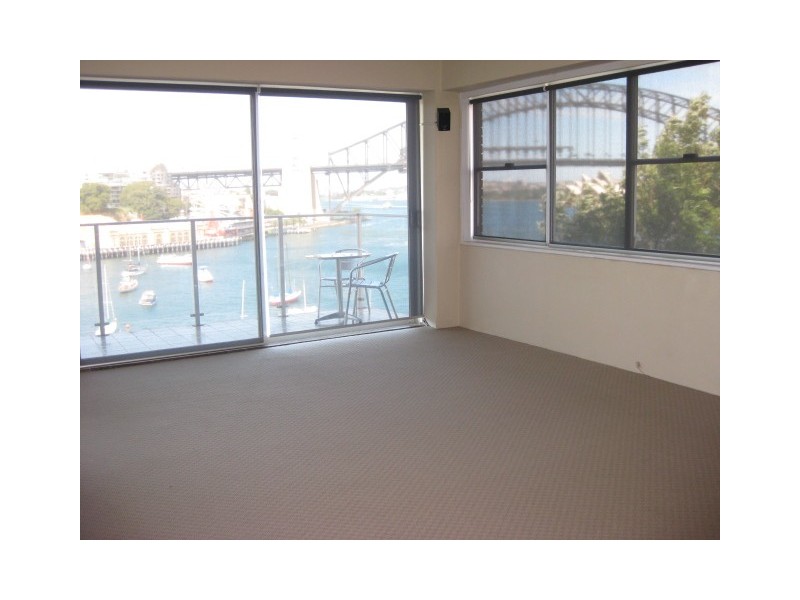 17 East Crescent St, Mcmahons Point NSW 2060