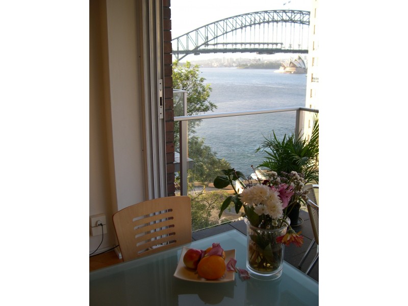 Mcmahons Point NSW 2060
