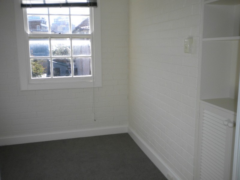 36 East Crescent St, Mcmahons Point NSW 2060