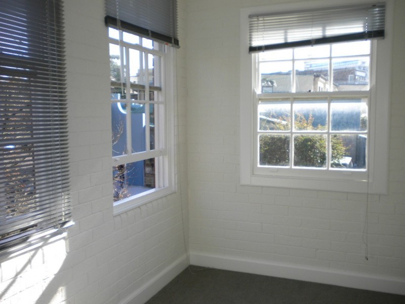 36 East Crescent St, Mcmahons Point NSW 2060