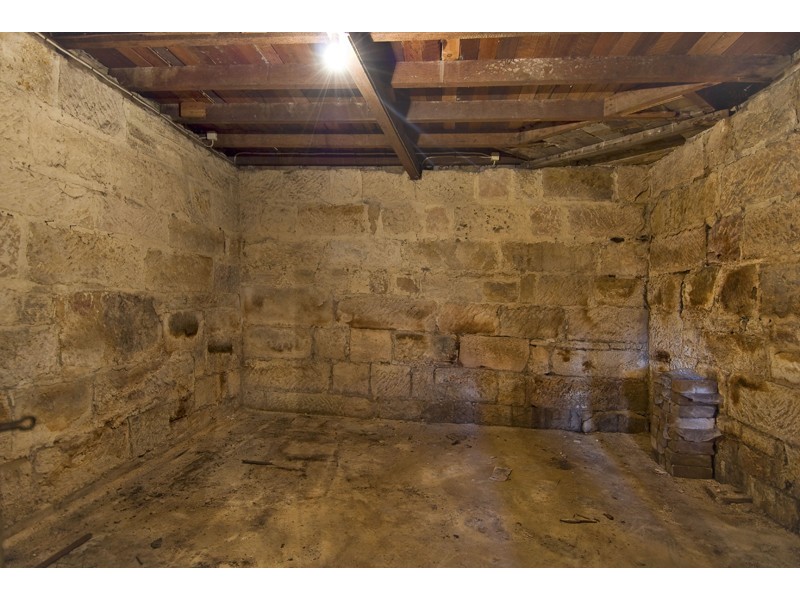 94 Blues Point Rd, Mcmahons Point NSW 2060