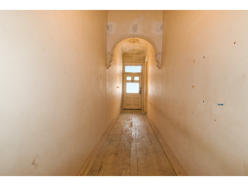 94 Blues Point Rd, Mcmahons Point NSW 2060