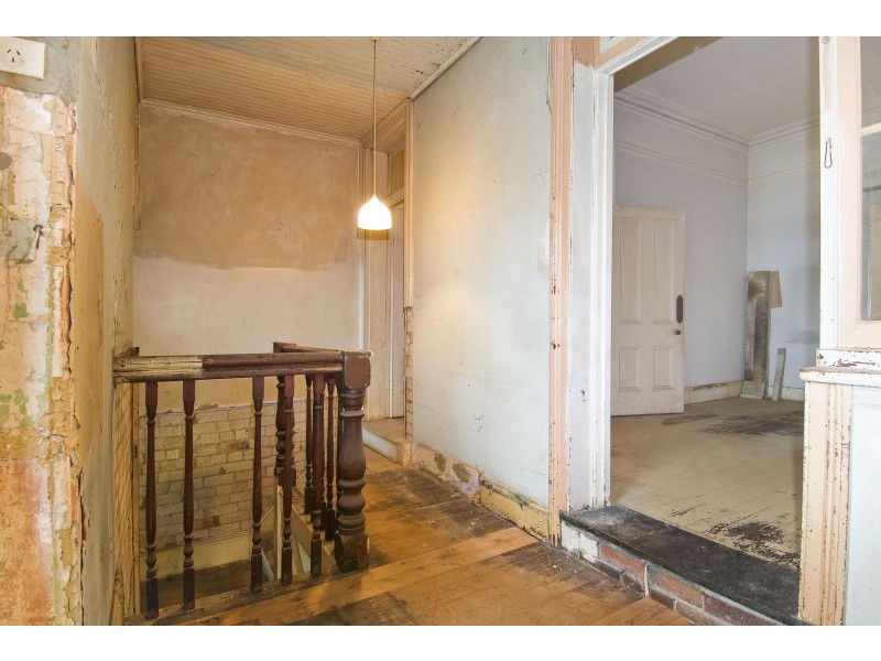 94 Blues Point Rd, Mcmahons Point NSW 2060