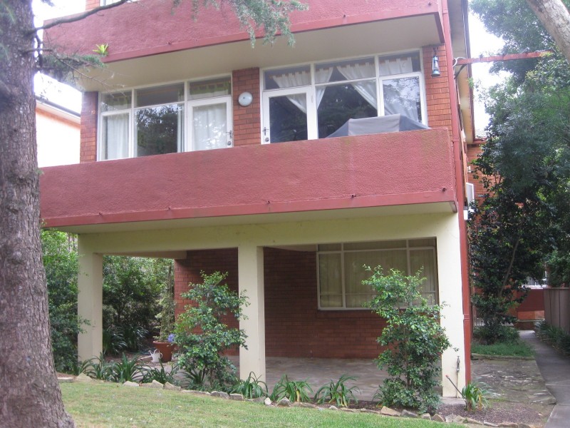 11 Hampden Rd, Artarmon NSW 2064