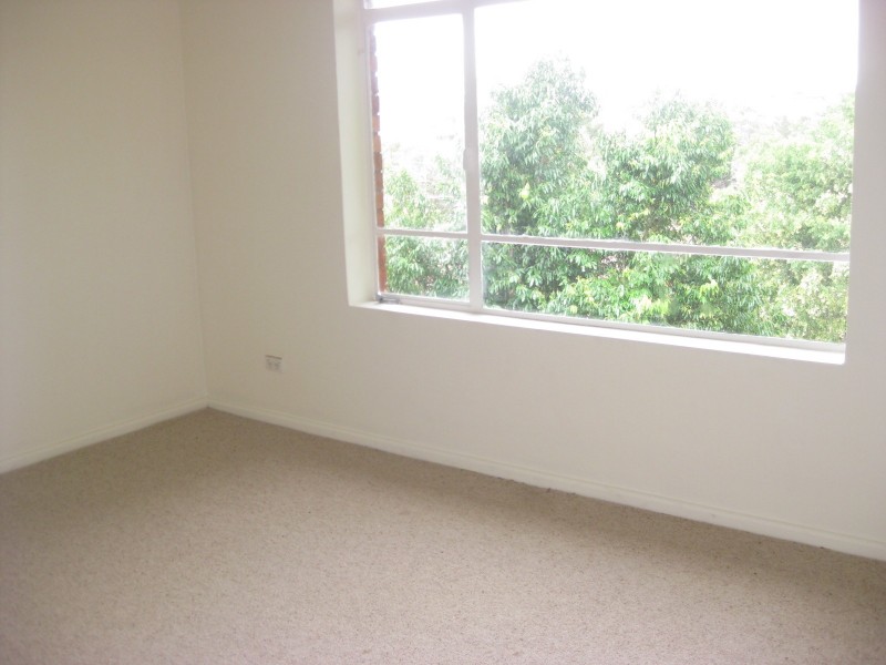 11 Hampden Rd, Artarmon NSW 2064