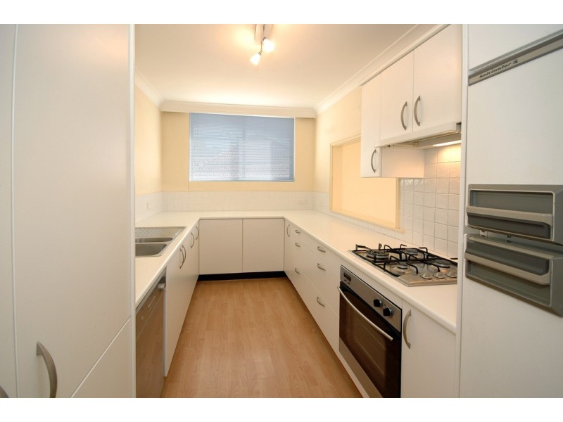 11/8-10 East Crescent Street, Mcmahons Point NSW 2060