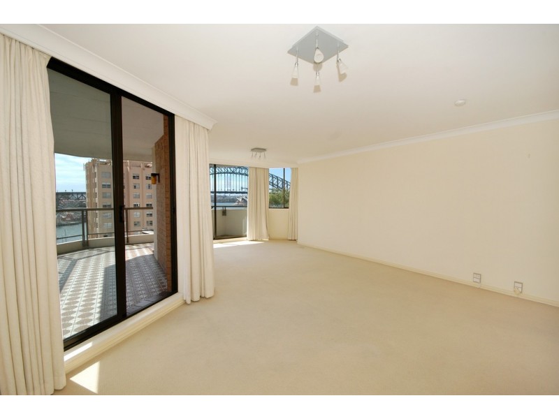 11/8-10 East Crescent Street, Mcmahons Point NSW 2060