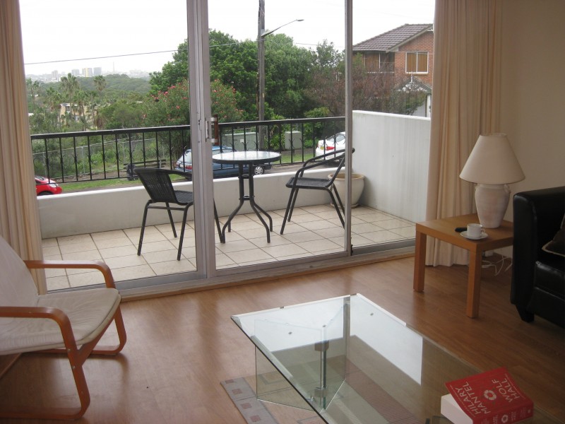 10 MCKYE ST, Waverton NSW 2060