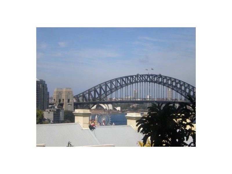 216 BLUES POINT RD, Mcmahons Point NSW 2060