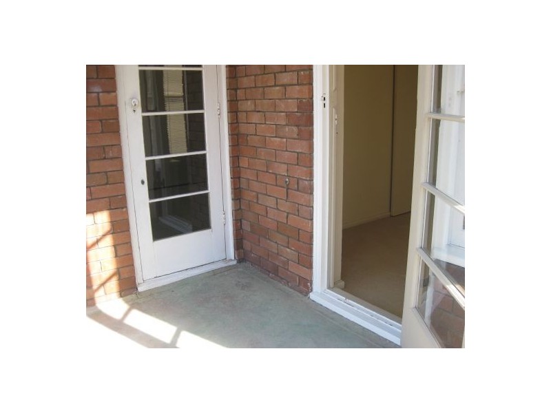 30-40 Blues Point Rd, Mcmahons Point NSW 2060