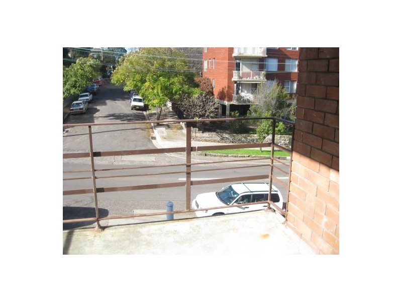 30-40 Blues Point Rd, Mcmahons Point NSW 2060