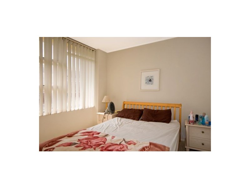 66/2-4 East Crescent St, Mcmahons Point NSW 2060