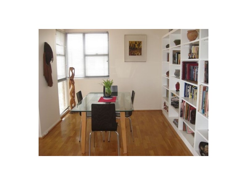 76 Upper Pitt St, Kirribilli NSW 2061