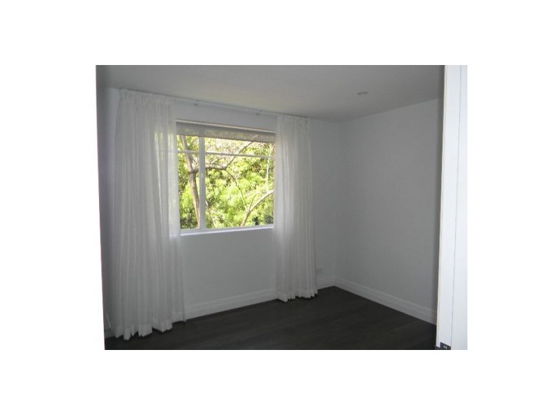 16 Mackenzie st, Mcmahons Point NSW 2060