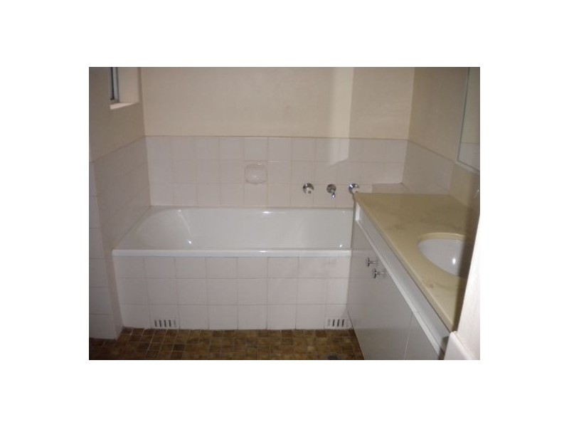 2 Artarmon Rd, Artarmon NSW 2064