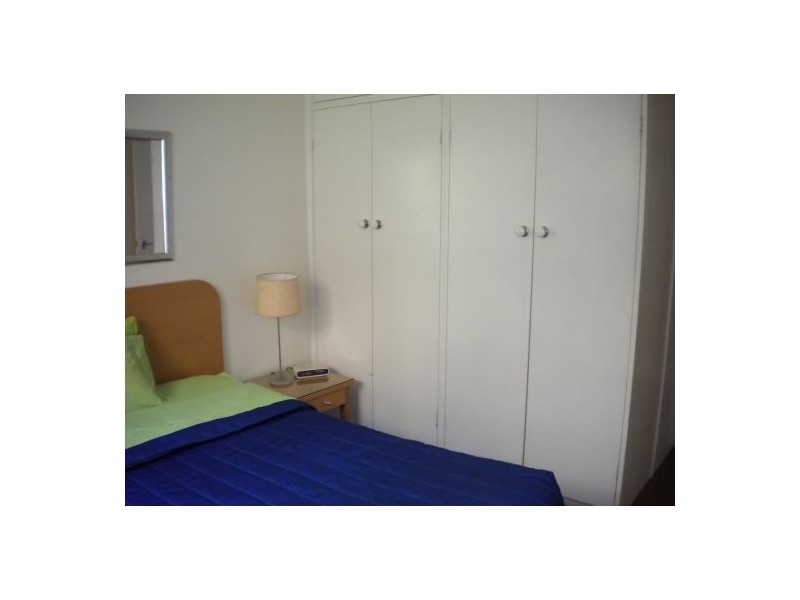 2a Henry Lawson Ave, Mcmahons Point NSW 2060