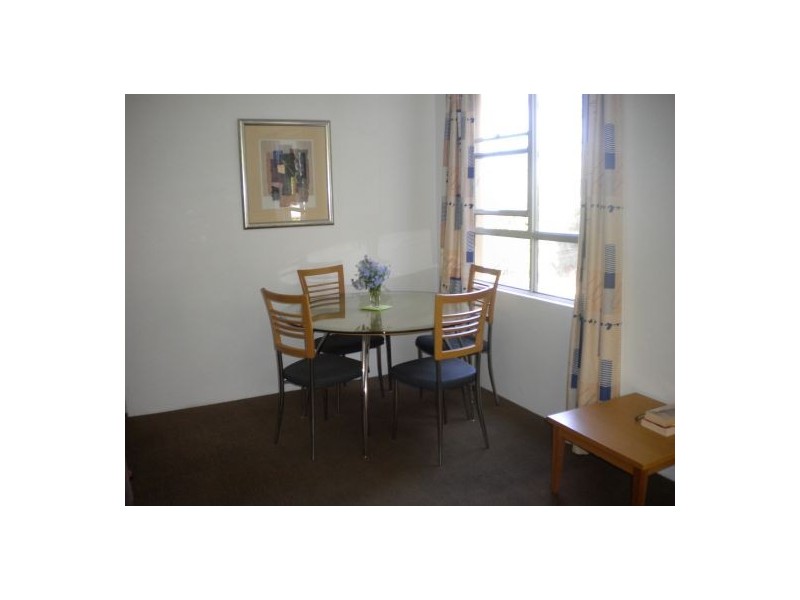2a Henry Lawson Ave, Mcmahons Point NSW 2060