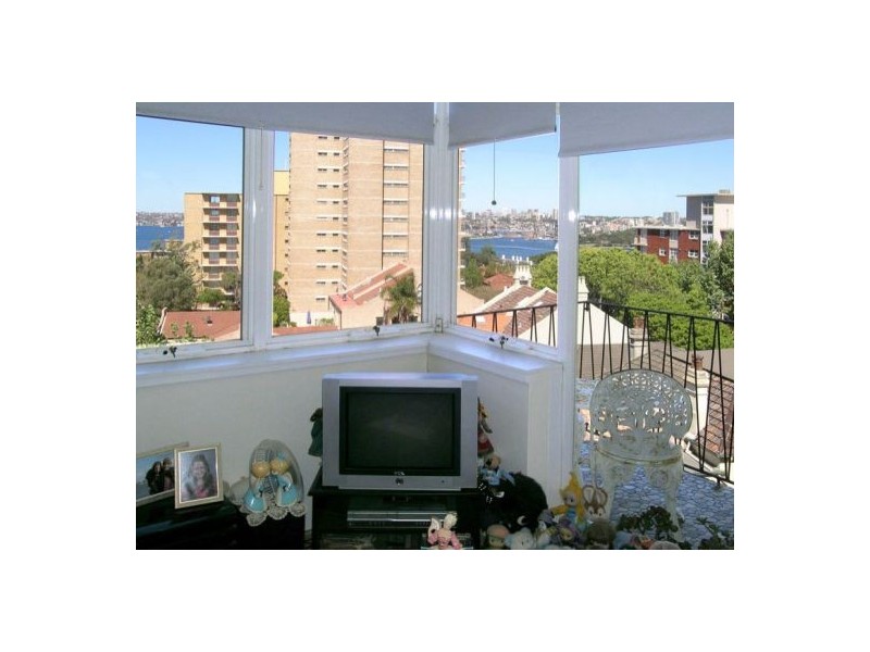2 Parkes St, Kirribilli NSW 2061
