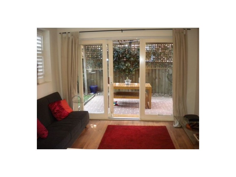 175 Blues Point Rd, Mcmahons Point NSW 2060