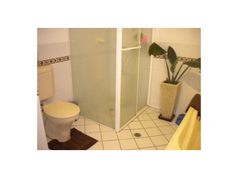 175 Blues Point Rd, Mcmahons Point NSW 2060