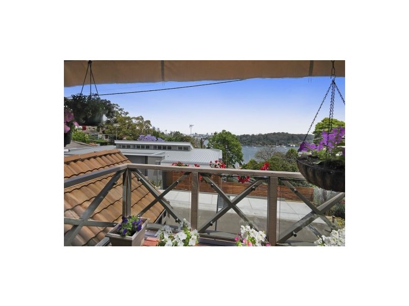 8 Commodore St, Mcmahons Point NSW 2060