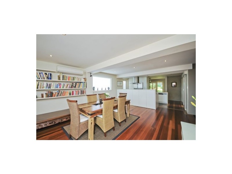 8 Commodore St, Mcmahons Point NSW 2060