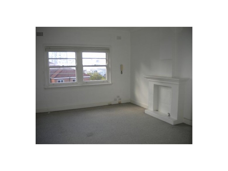 212 Blues Point Rd, Mcmahons Point NSW 2060