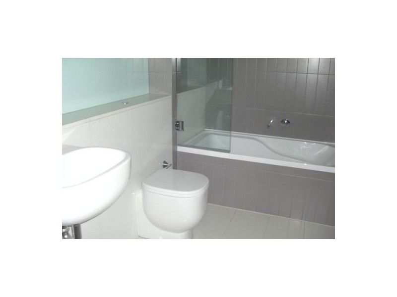 107 Ferry Rd, Glebe NSW 2037